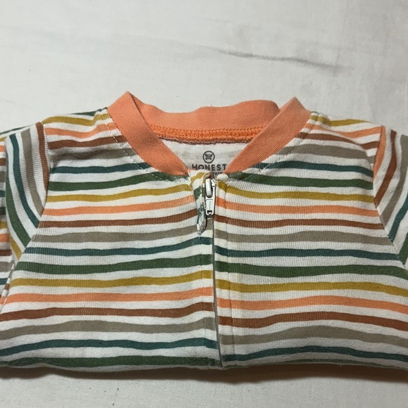 Cozy Striped Kids Footie in Orange and Green - Picture 4 of 4